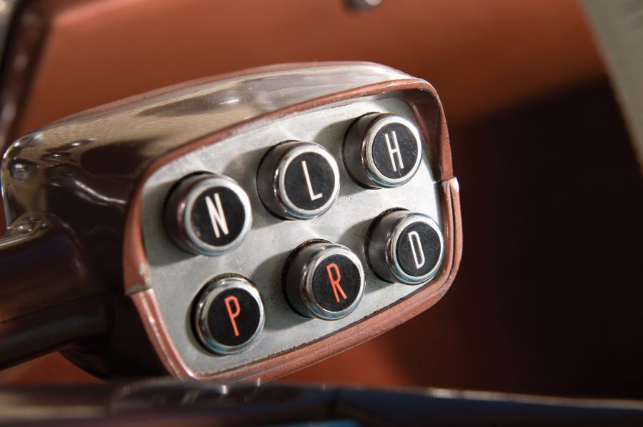  Packard Caribbean Hardtop Coupe 1956 года  (фото 5 из 12)